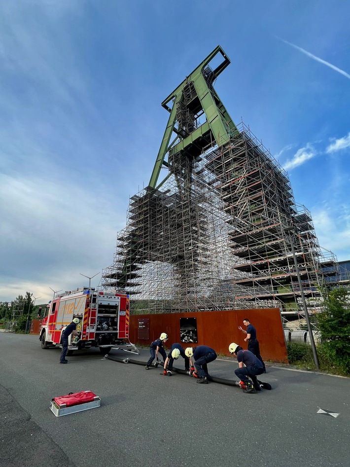 FW Dinslaken: Leistungsnachweis der Feuerwehren im Kreis Wesel
